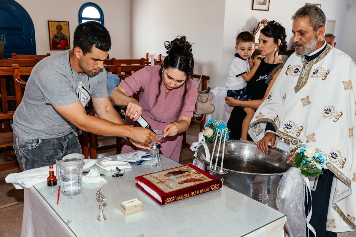 Doop van N - Een prachtige viering in Europa en Nederland. Destination Bruiloft Fotograaf in Nederland en Europa - Tina Yalova