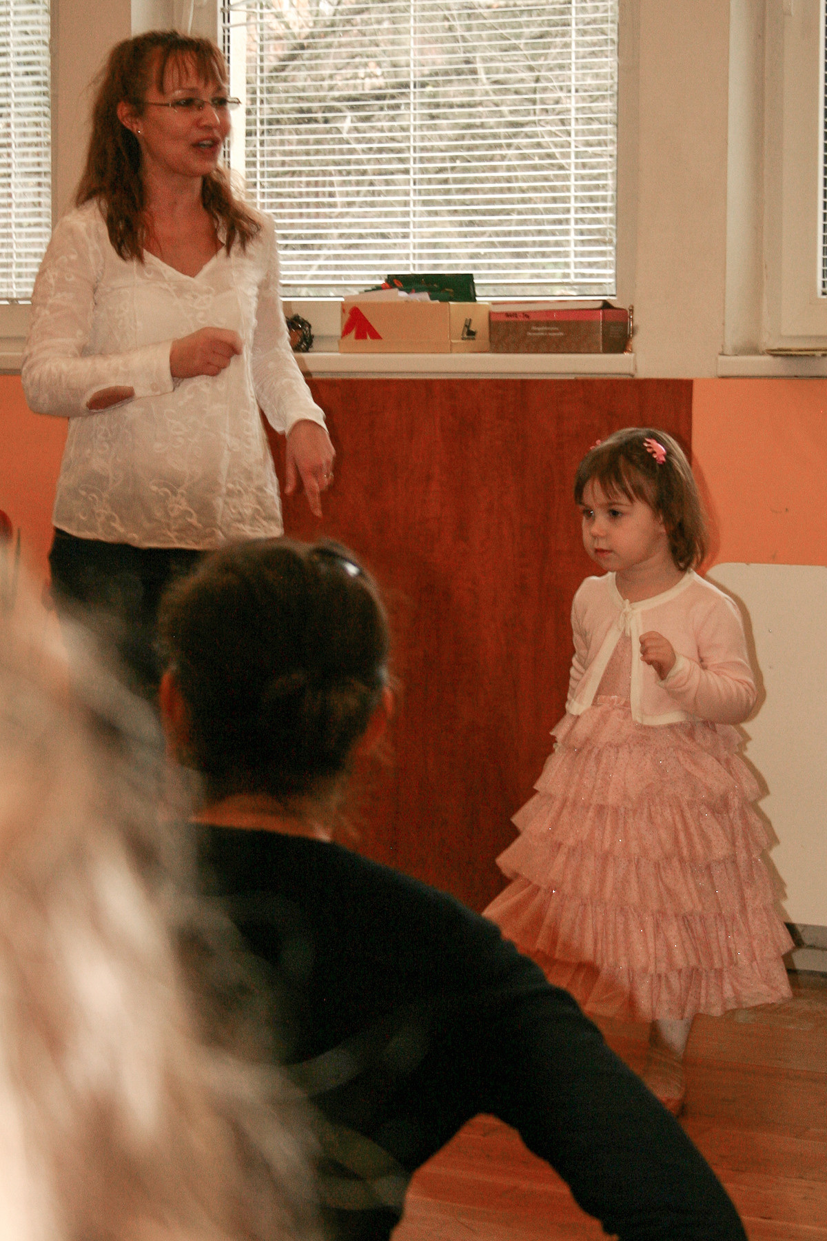 Vánoční besídka CPD Sluníčko. Kiki-Niki-Cha! Learn, play, and discover with us!