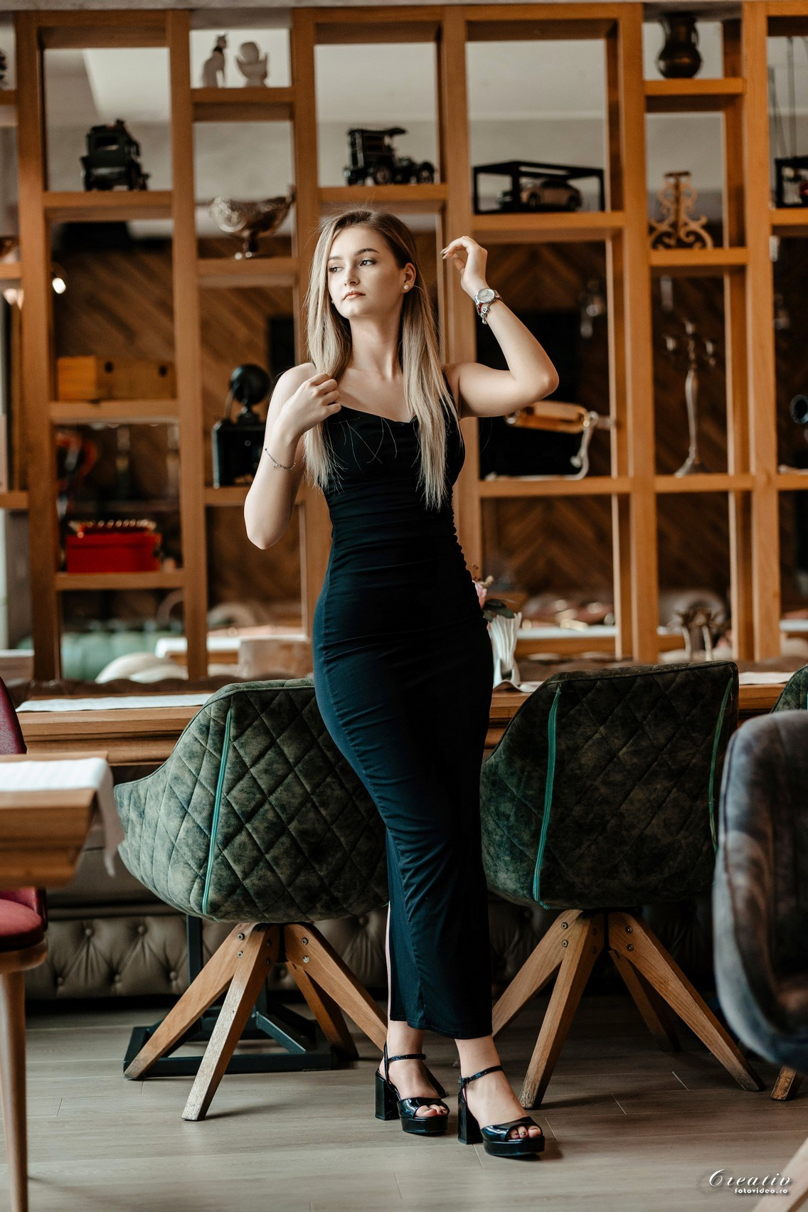 Oferta albume absolvenți 2026. Fotograf nuntă Bistrița | fotograf botez | Creativ Foto Video | Vasile Mizgan