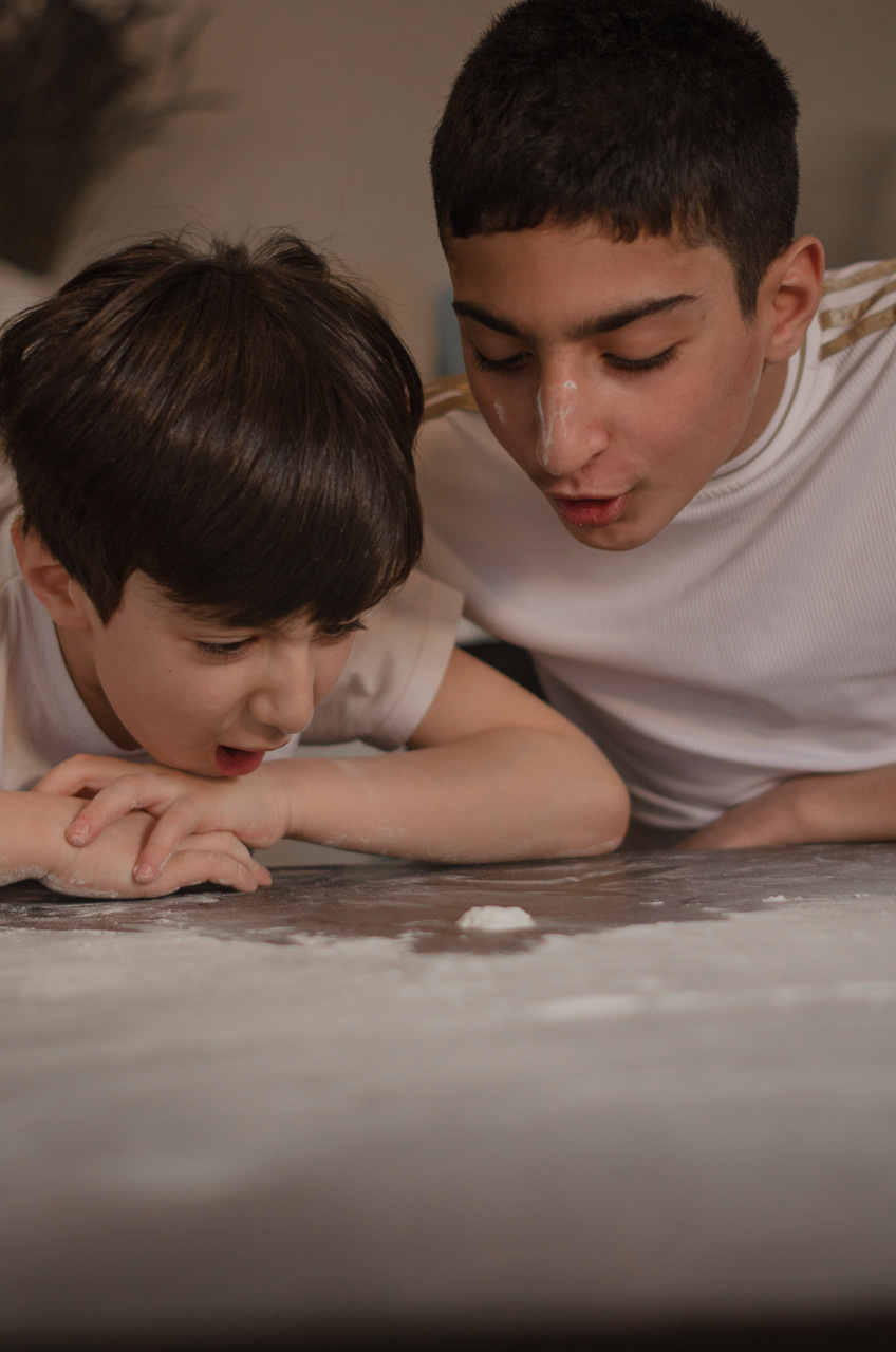 Goûter en famille. Ekaterina Brevet - photographe de mariage