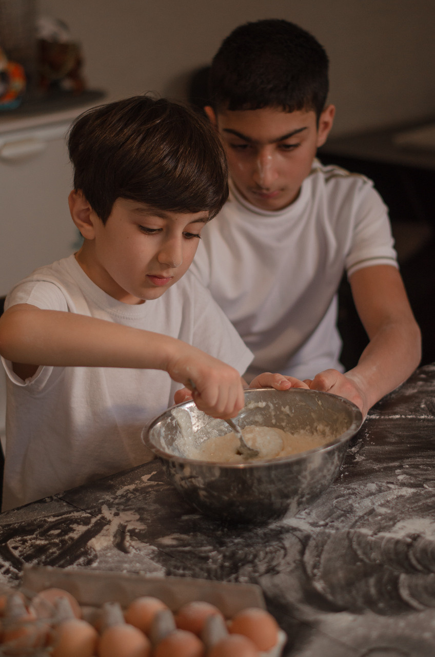 Goûter en famille. Ekaterina Brevet - photographe de mariage