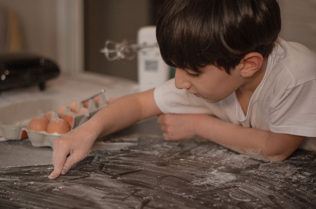 Goûter en famille. Ekaterina Brevet - photographe de mariage