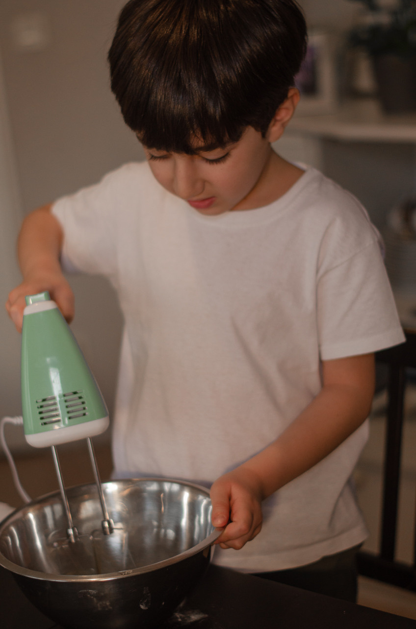 Goûter en famille. Ekaterina Brevet - photographe de mariage