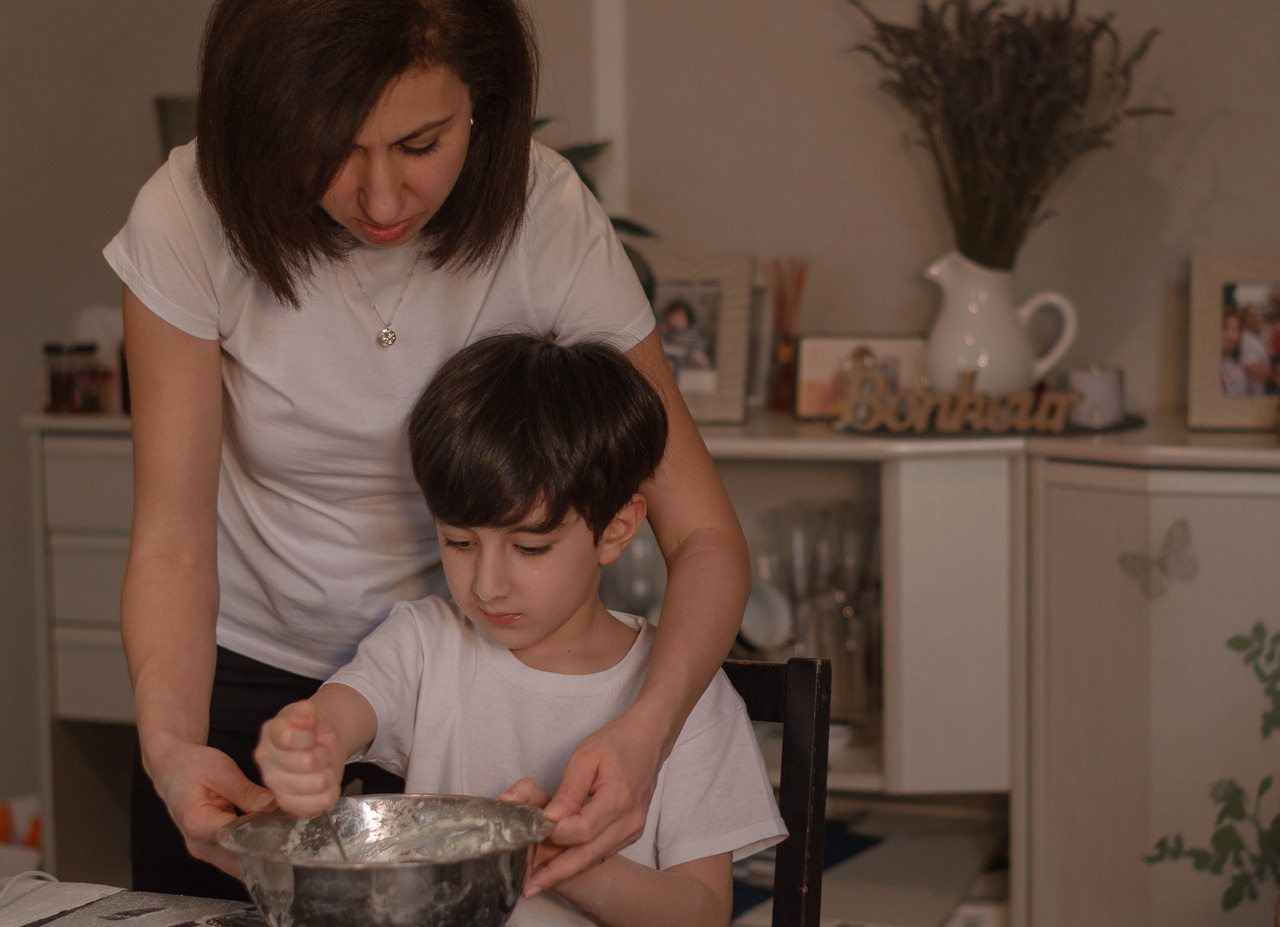 Goûter en famille. Ekaterina Brevet - photographe de mariage