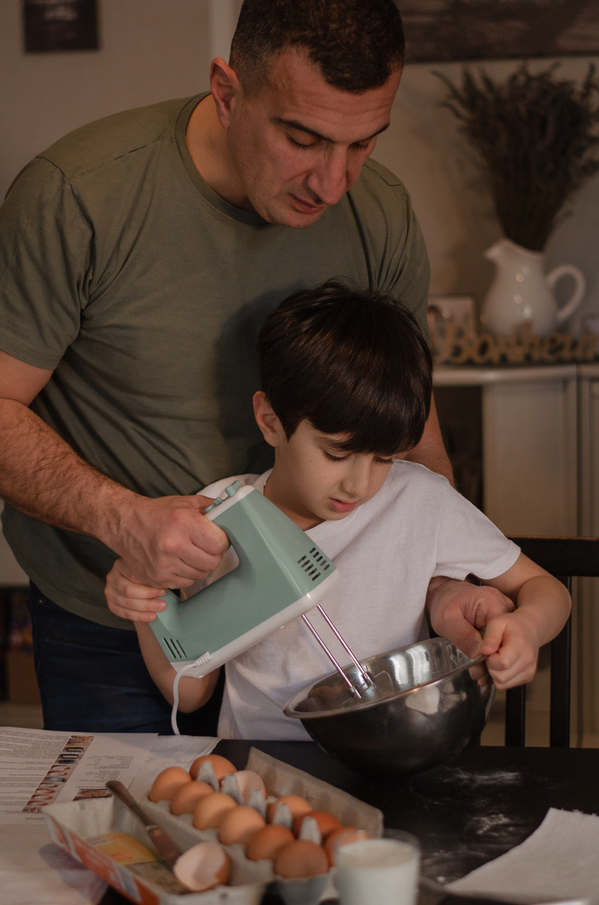 Goûter en famille. Ekaterina Brevet - photographe de mariage