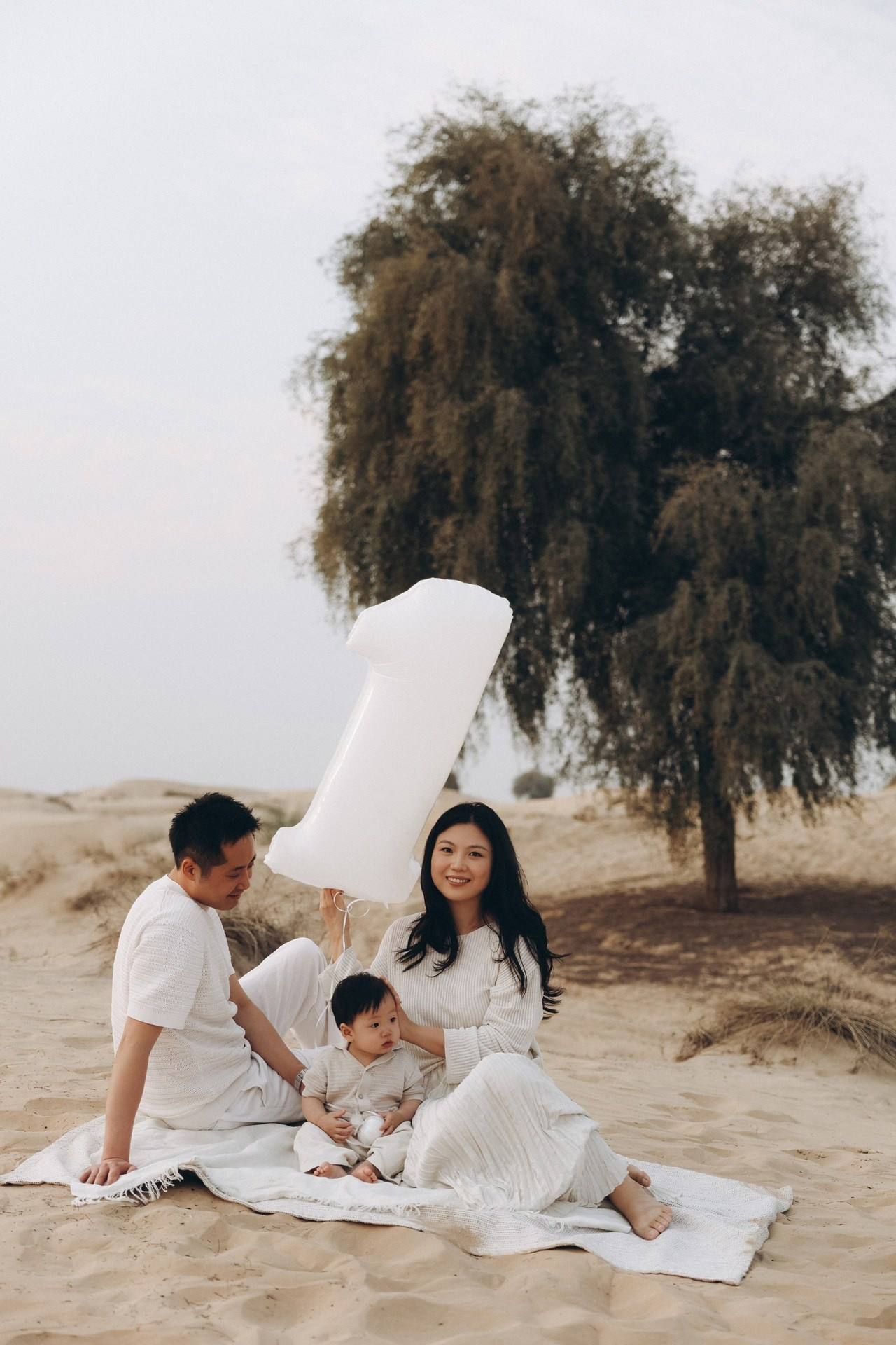Warm Words. Family Photographer in Dubai