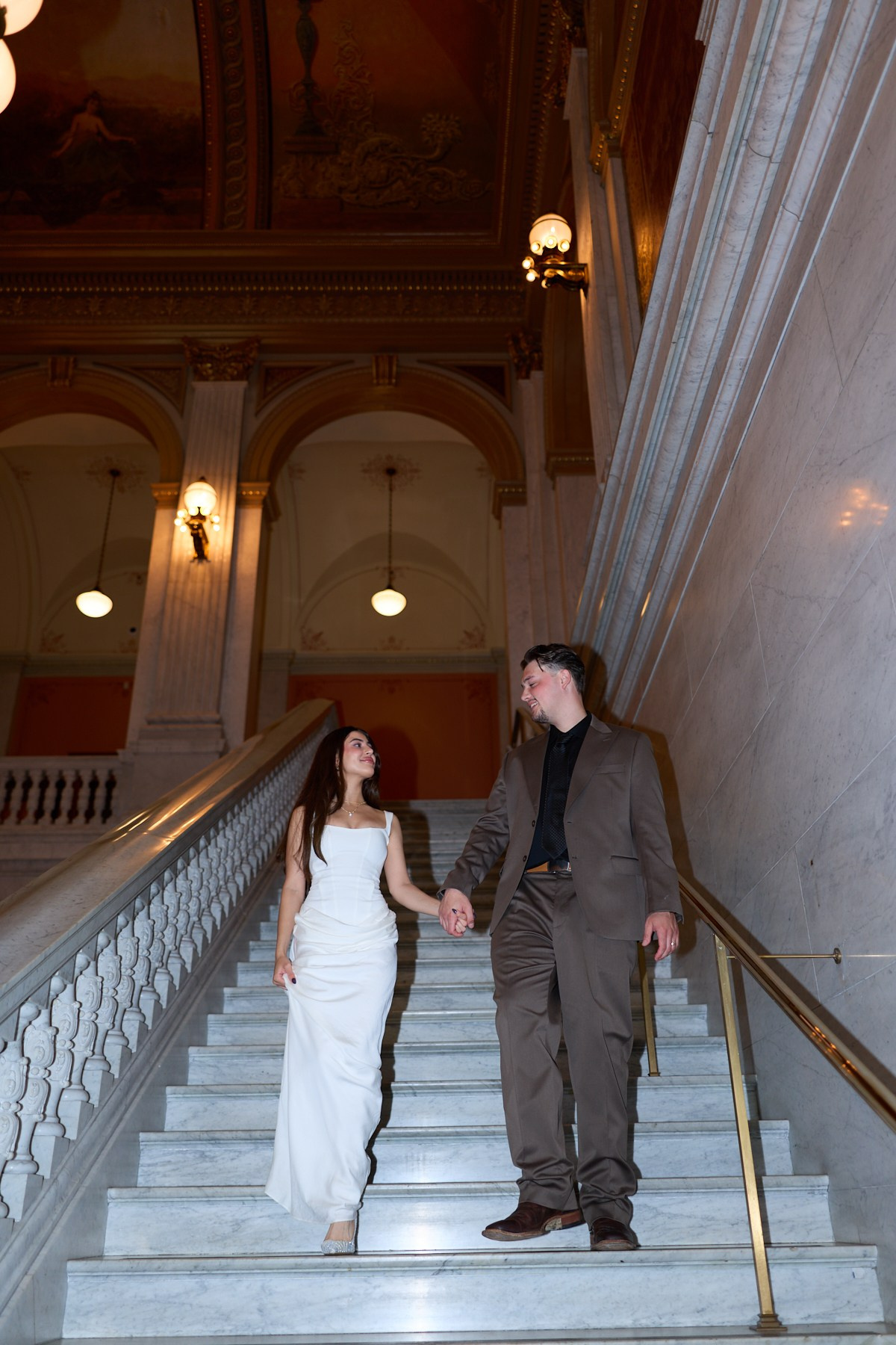 Ohio Statehouse Pre-Wedding Photos | Columbus Ohio Photographer