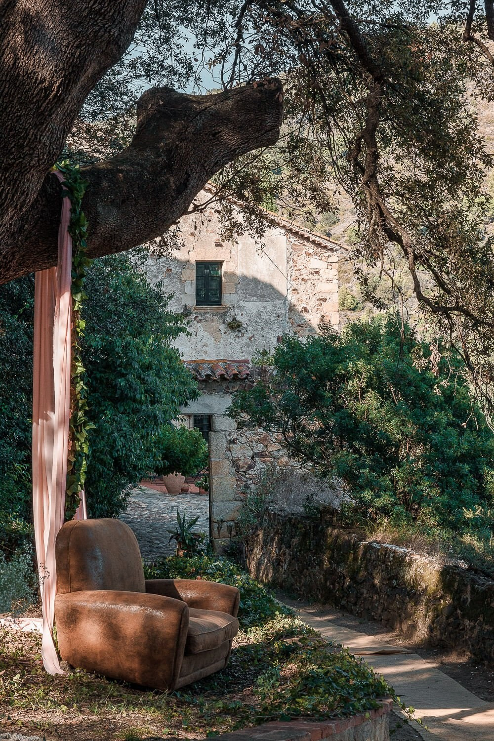 Wedding in Maresme, Barcelona | El Velo Blanco. El Velo Blanco I Wedding Photographers