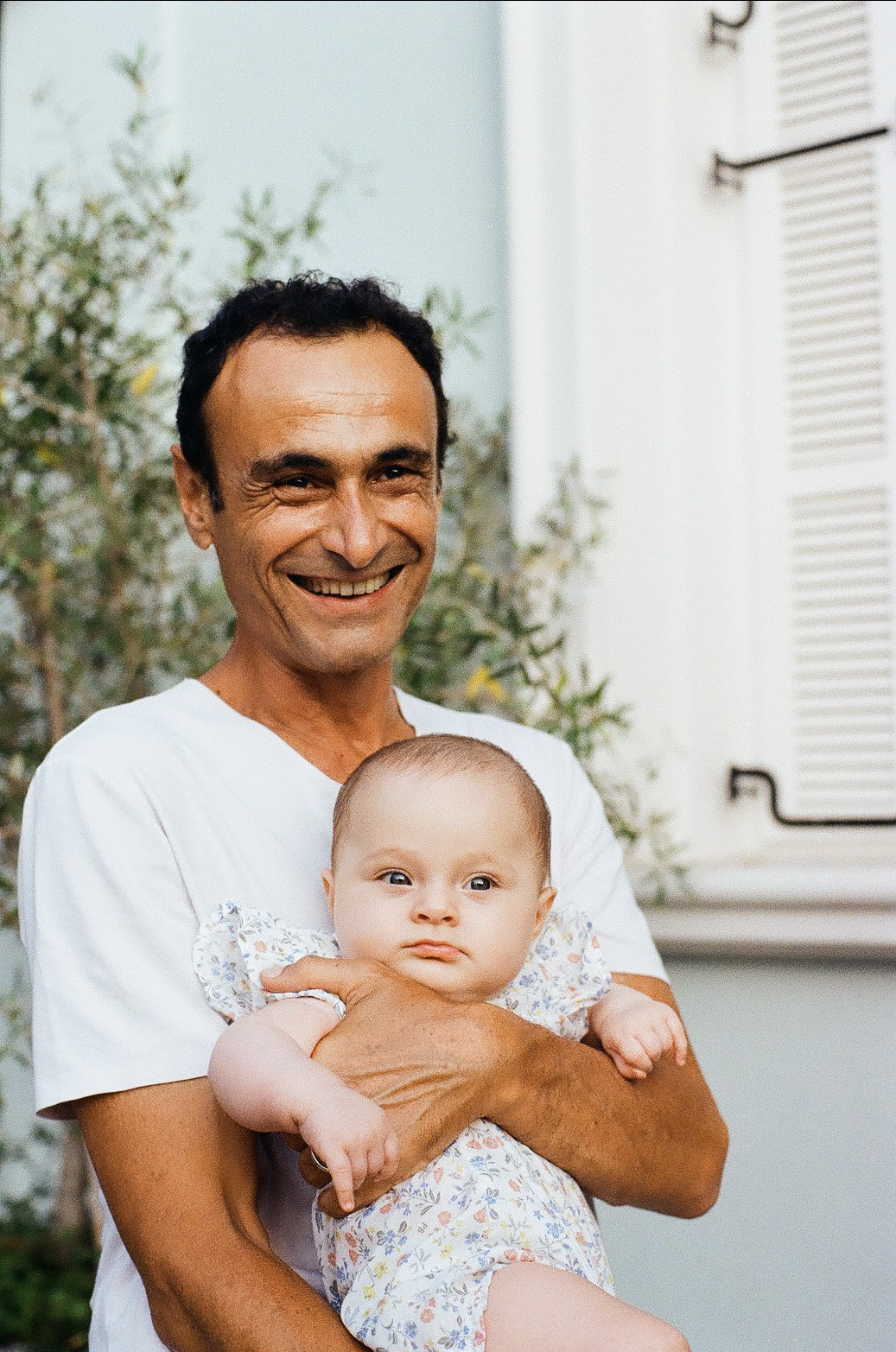 Margo and family. Film photographer