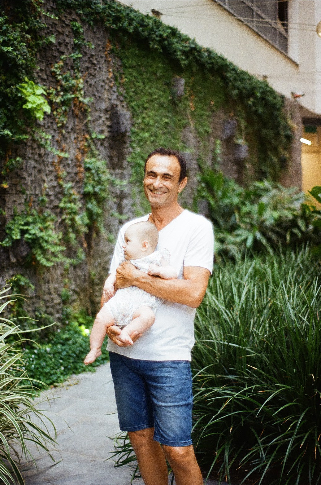 Margo and family. Film photographer