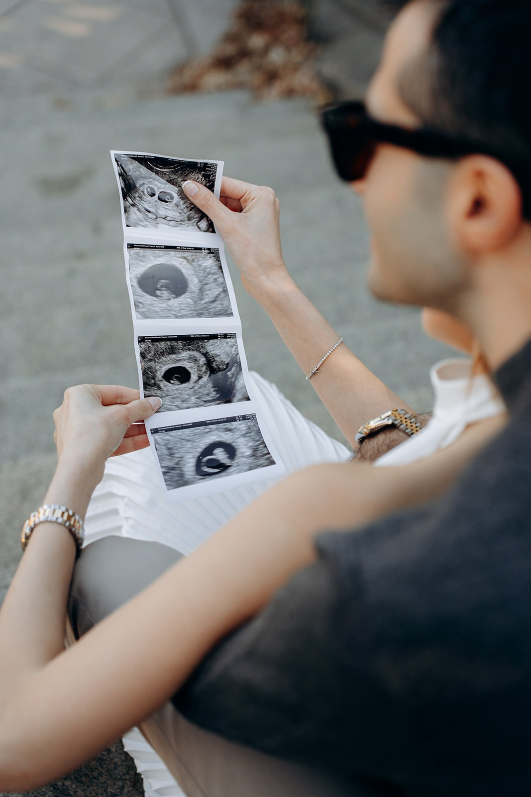 Maternity indoor and studio photoshoot. Professional Wedding and event photographer USA New York