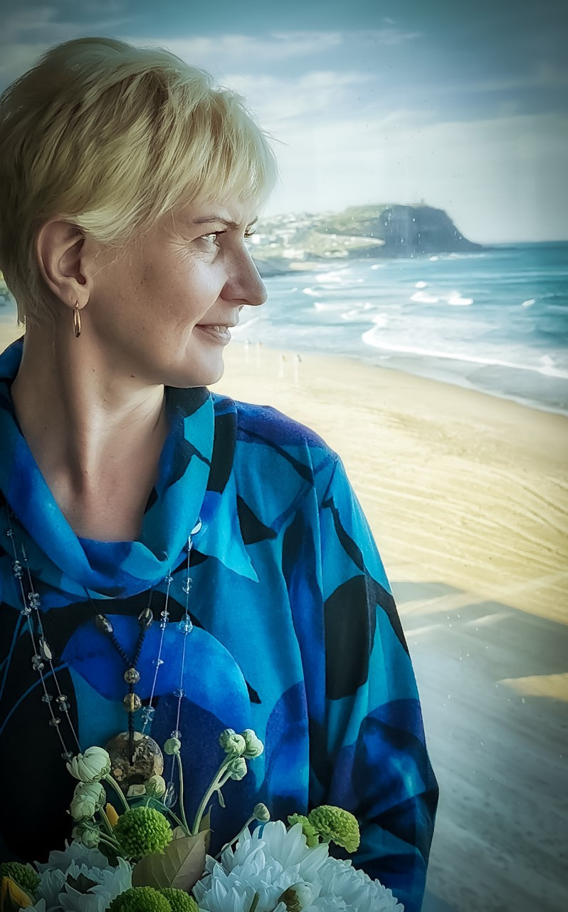 Portraits. Online/offline mobile photographer from Australia Olga Conacher