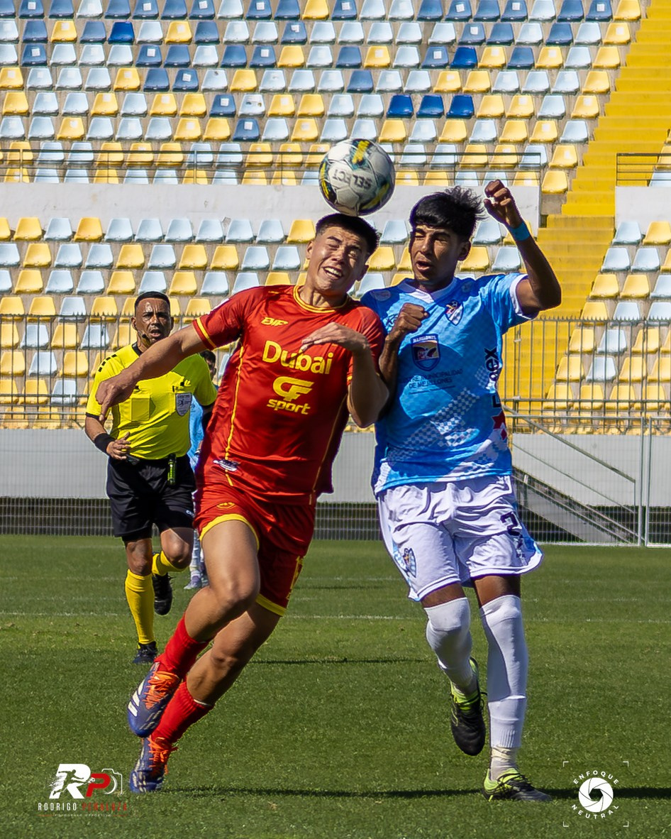 FUTBOL GLORIAS NAVALES VS MUNICIPAL MEJILLONES. Fotógrafo Deportivo Rodrigo Peñaloza Otarola