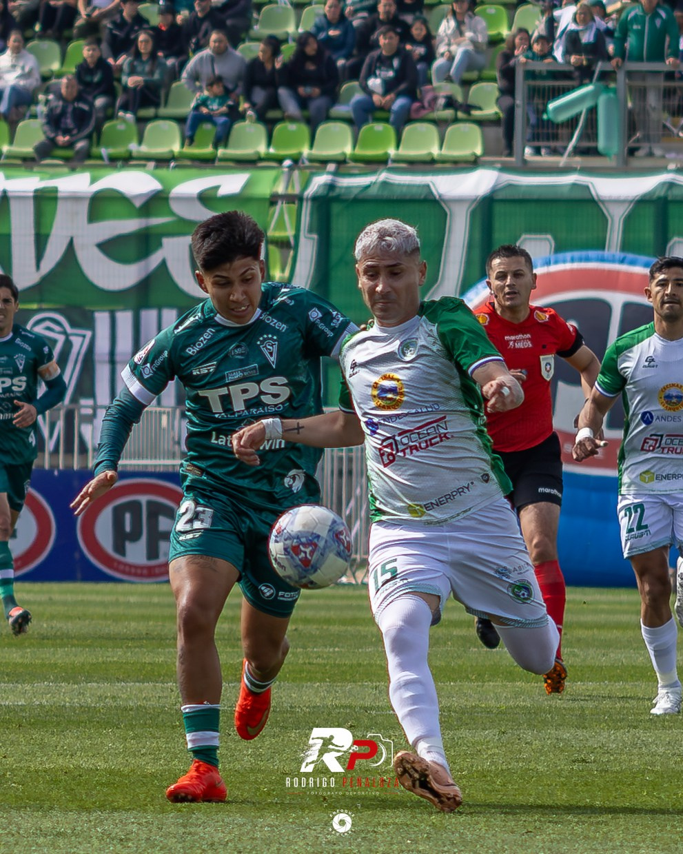 FUTBOL PROFESIONAL S. WANDERERS VS D. PUERTO MONTT FECHA 21. Fotógrafo Deportivo Rodrigo Peñaloza Otarola