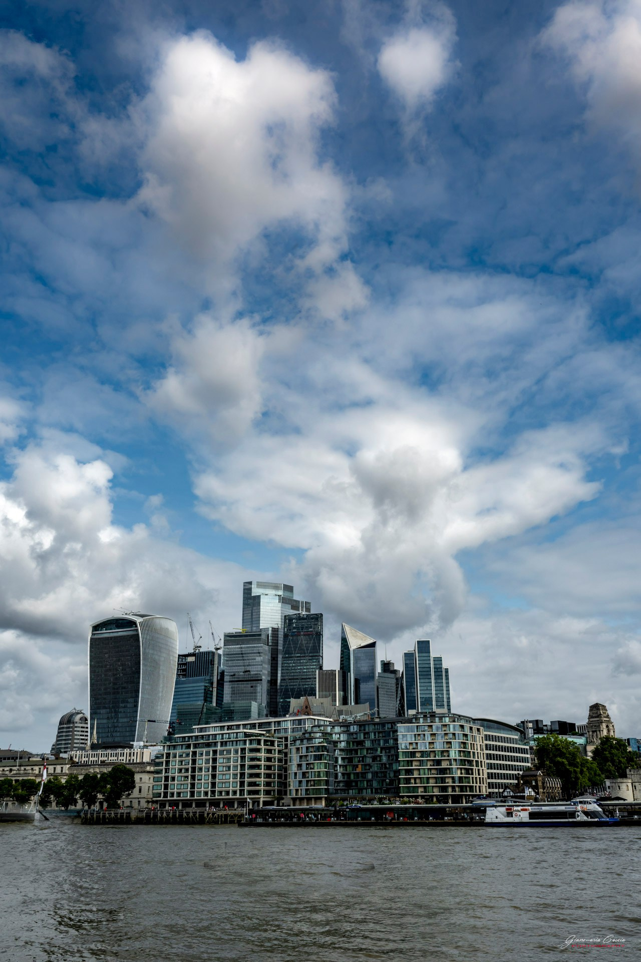 Londra. “Gianmaria Coscia fotografo per passione”