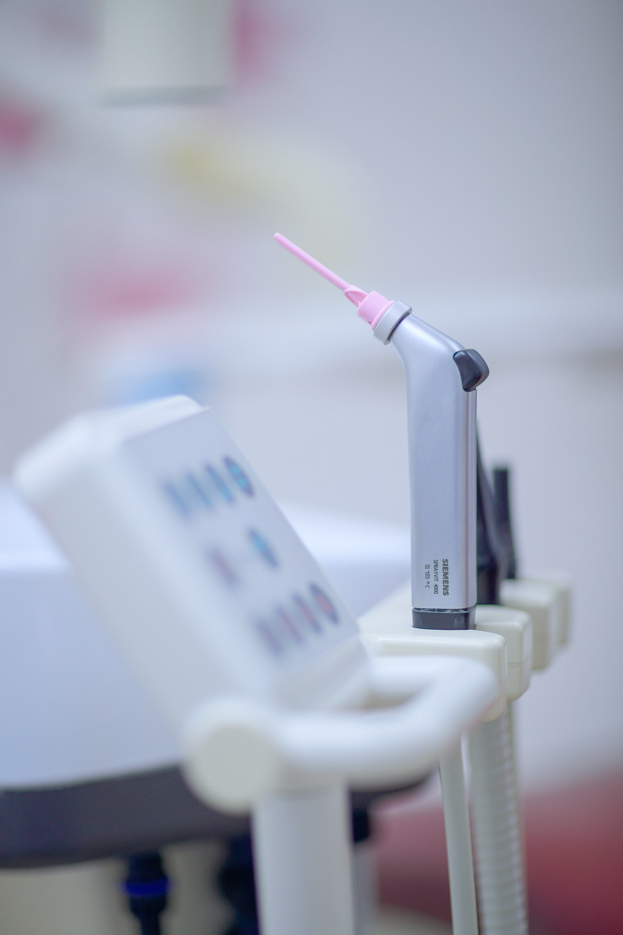 New Dental Studio - Berlin. Александър Сандев - website