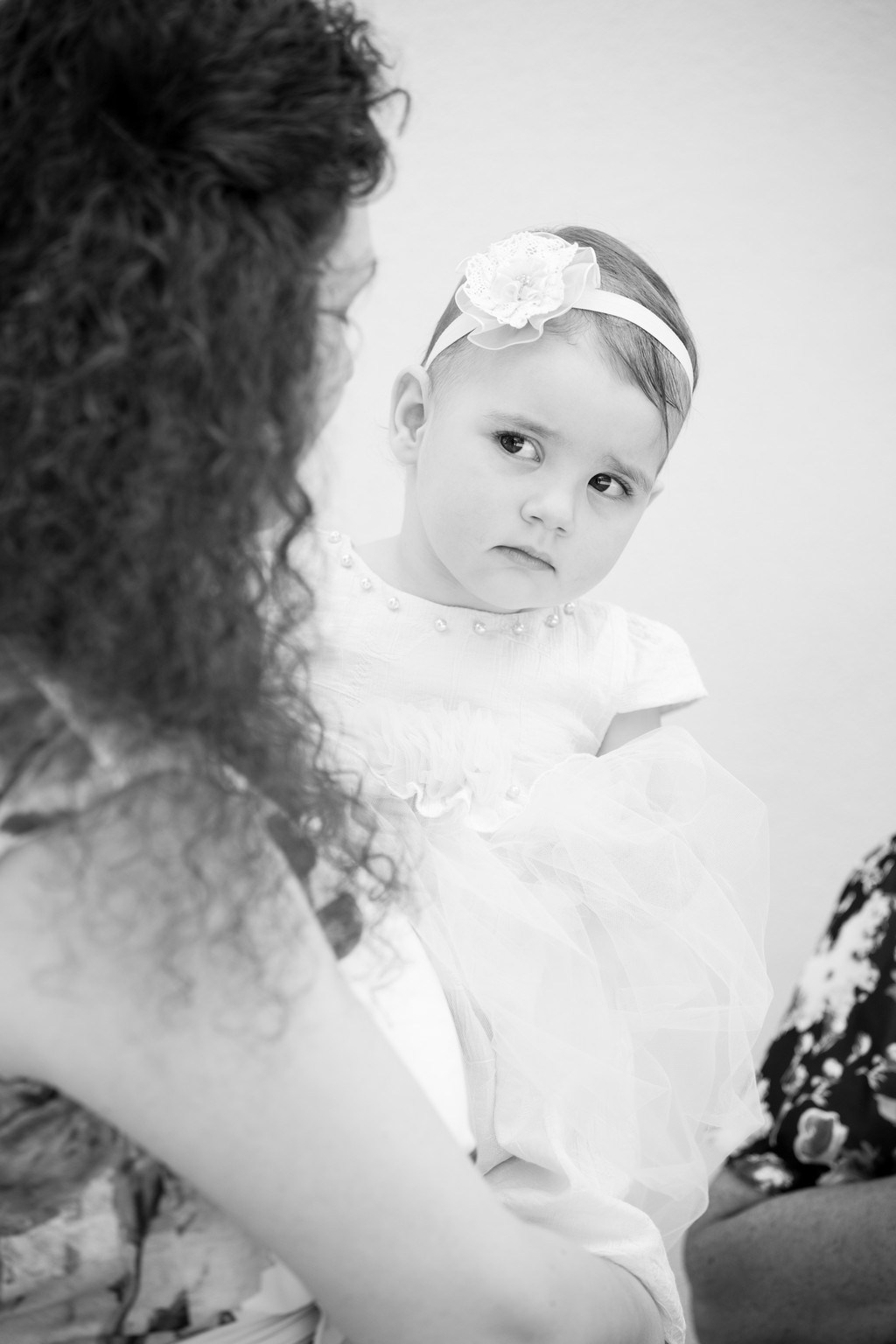 Otilia si Dragos by fotograf nunta Iasi — Eduard Schiopu