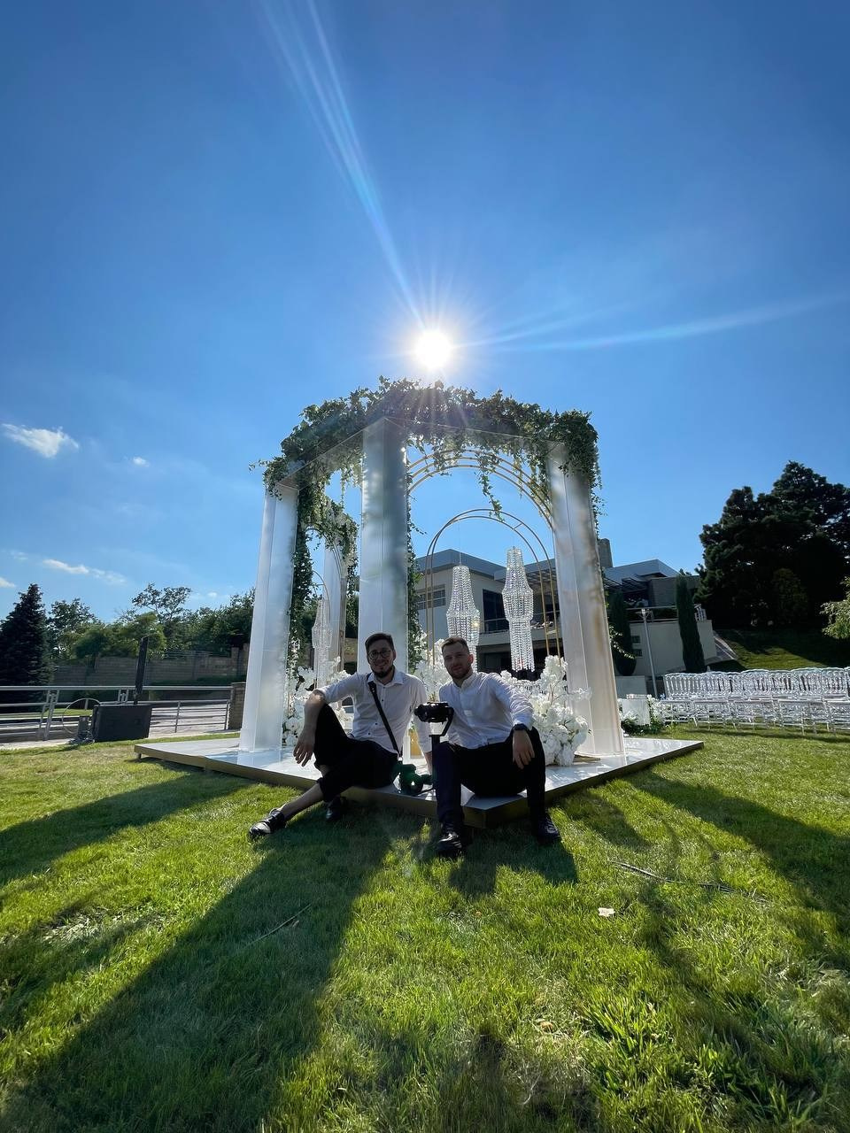 Команда профі звжди знає як спіймати найкращий кадр 