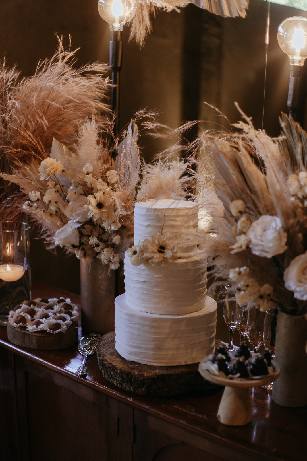Vivian e Paulo. Edu e Josi Fotografia de Casamento em Belo Horizonte | Fotos Naturais