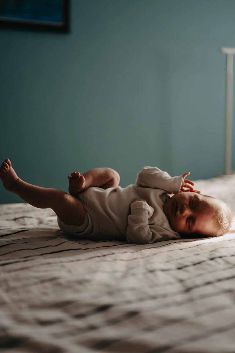 Fotografisanje bebe kod kuce — Milana, Milos, Marko i Mila. Deciji i porodicni fotograf u Beogradu Oksana Skendzic