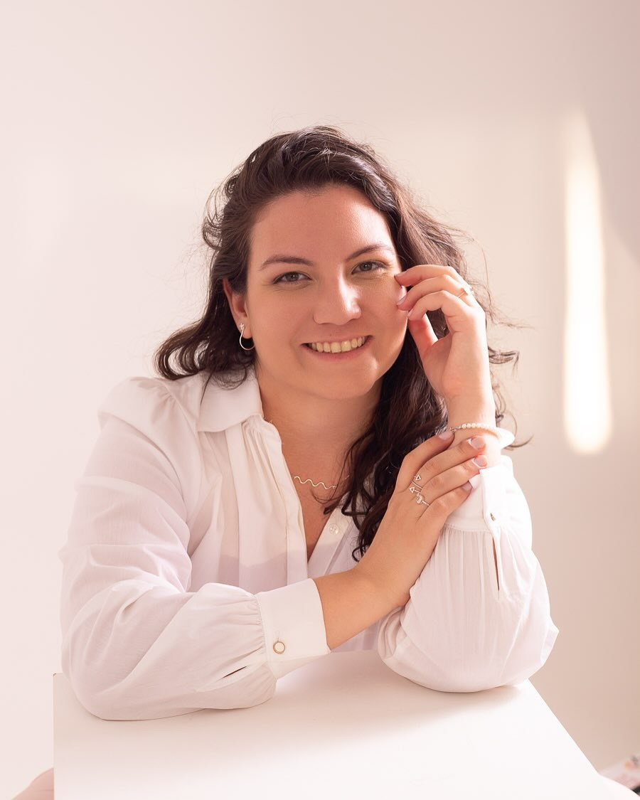 Estúdio Fotográfico em Holambra | Ensaios Gestante, Família e Retratos Profissionais. Joyce Maria Fotografia | Fotógrafa em Holambra