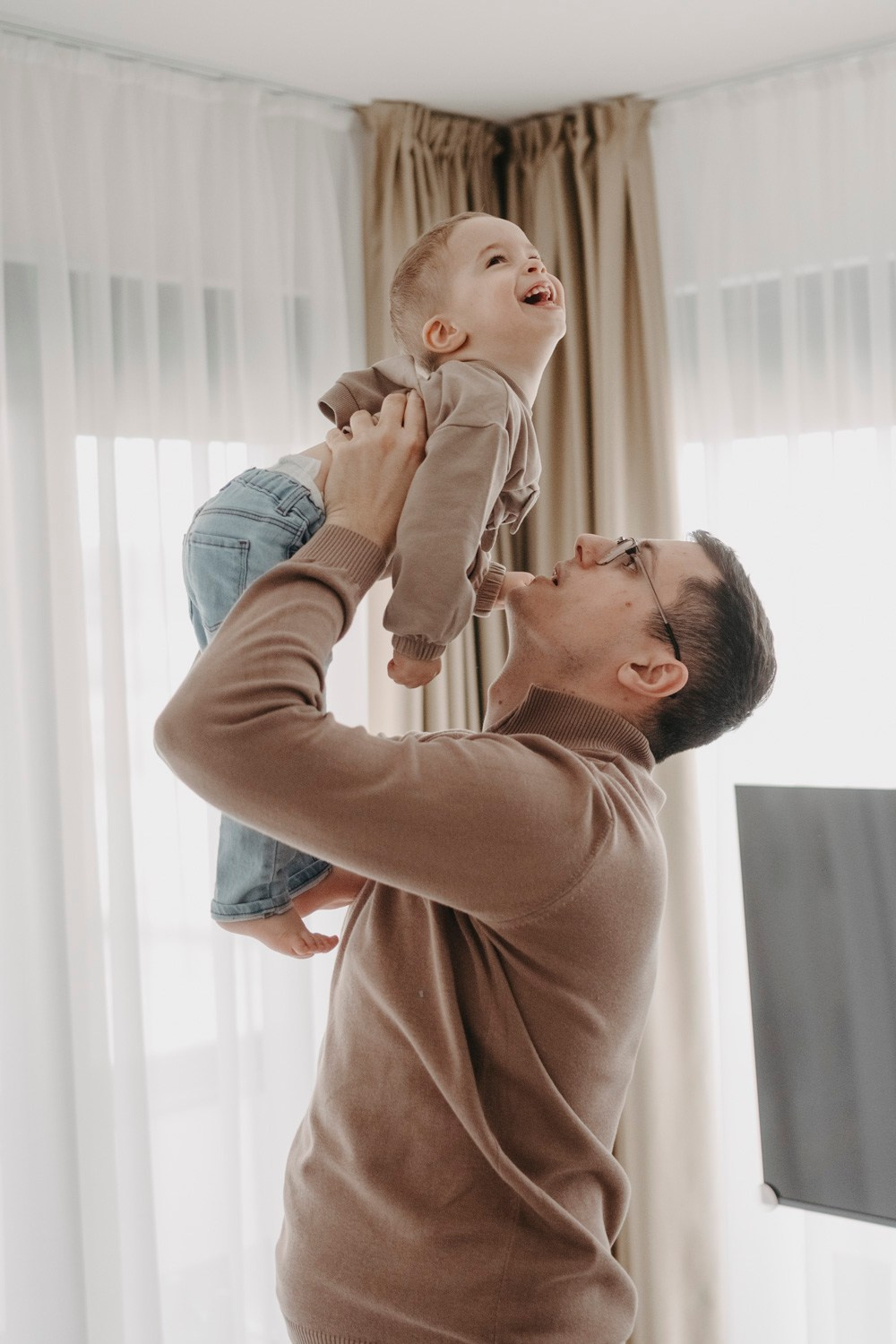 Danijala, Darko, Mijat i Marko porodicno fotografisanje. Deciji i porodicni fotograf u Beogradu Oksana Skendzic