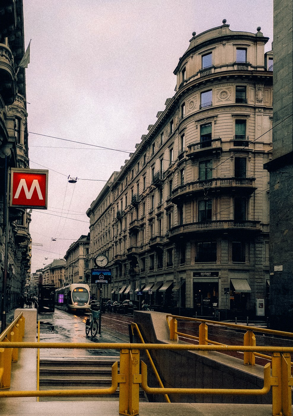 Postcards from Milan. Anastasiia Buchinskaia Fotografa Milano