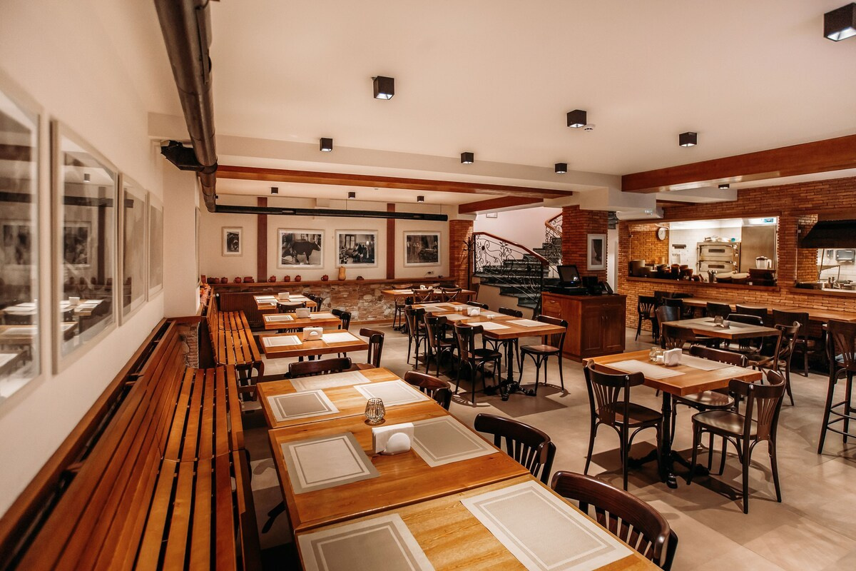 Porta Caucasia. Главная