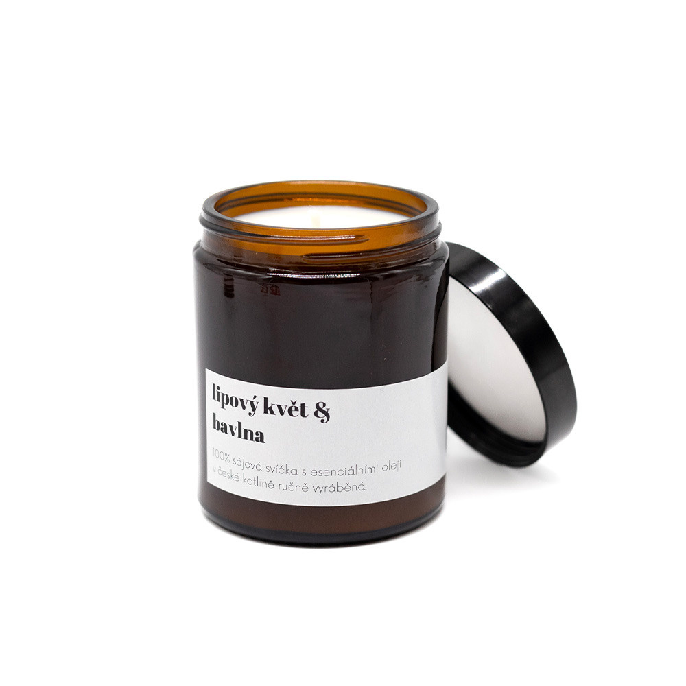 Dana Lišková - Portrait and brand photographer Prague - Business portrait Prague - Brand photo Prague - Business and corporate portrait Prague - Corporate photography Prague