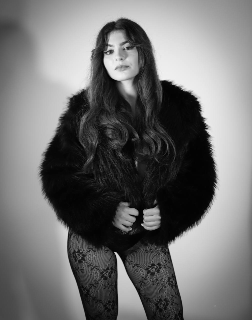 Marta. VALERIIA VIUNOVA individual shooting\love story\event\brand