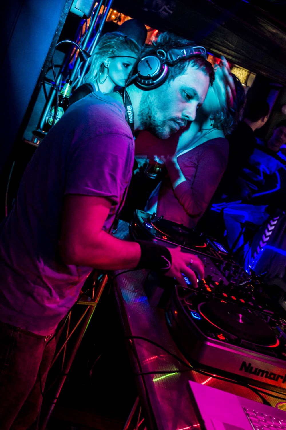 NOĆNI ŽIVOT. Fotografi iz Backog Petrovca David i Andrea Stojanovic