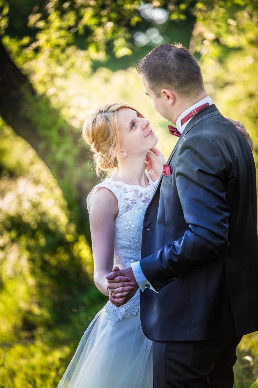 Carmen & Ionut by fotograf nunta Neamt — Eduard Schiopu