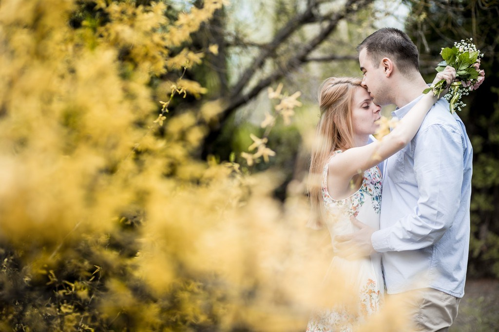 Sedinta foto Carmen si Ionut by Fotograf profesionist Iasi — Eduard Schiopu