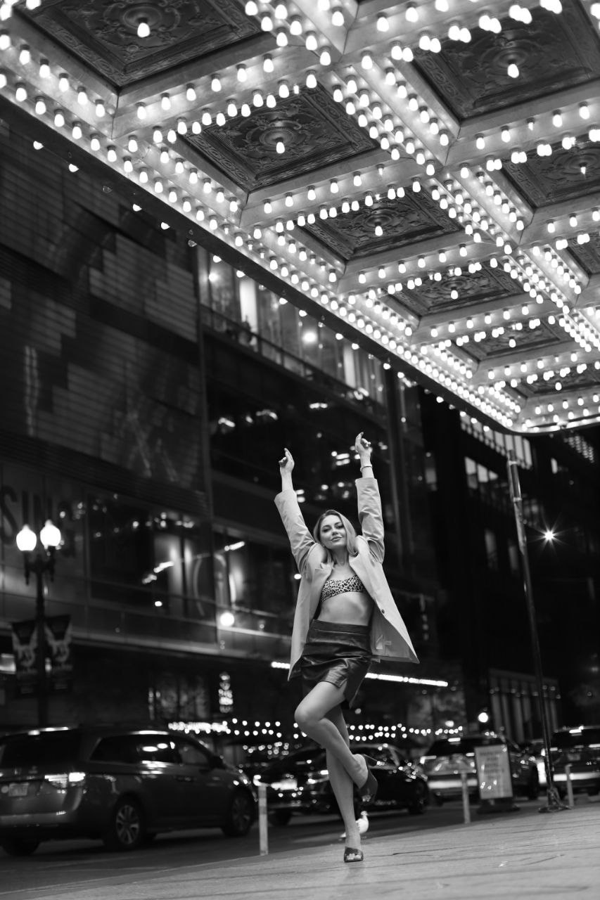 Street shoot with Yulia. VALERIIA VIUNOVA individual shooting\love story\event\brand