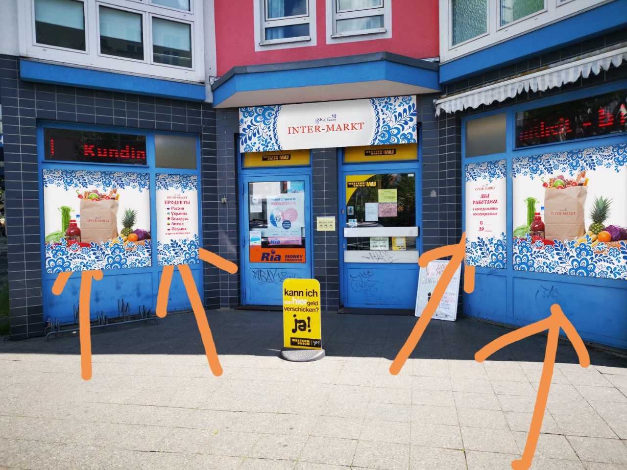 Оформление витрин и магазинов. Рекламное агентство в Германии