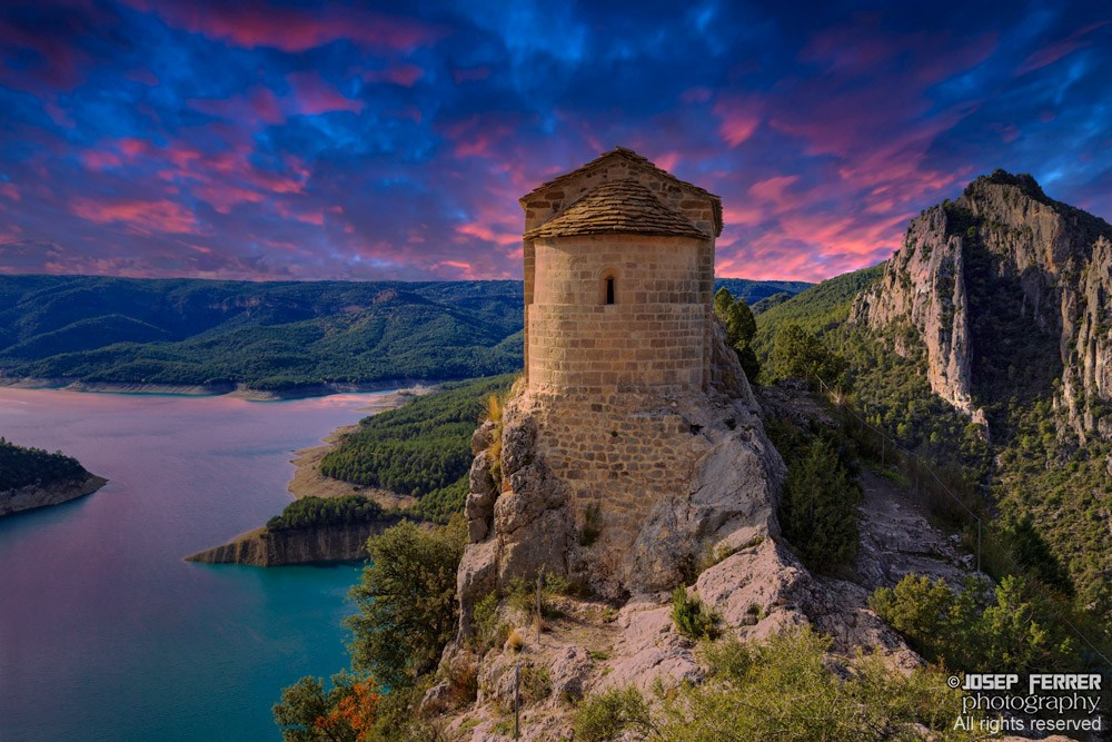 Mare de Deu de la Pertusa chapel, Pallars Jussà, Catalunya