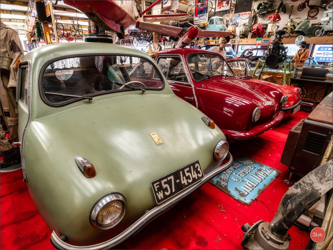 Удивительное место - частный музей старинного хлама - Fahrzeugmuseum. Photographe à Strasbourg | Portraits, Studio, Enfants, Événements