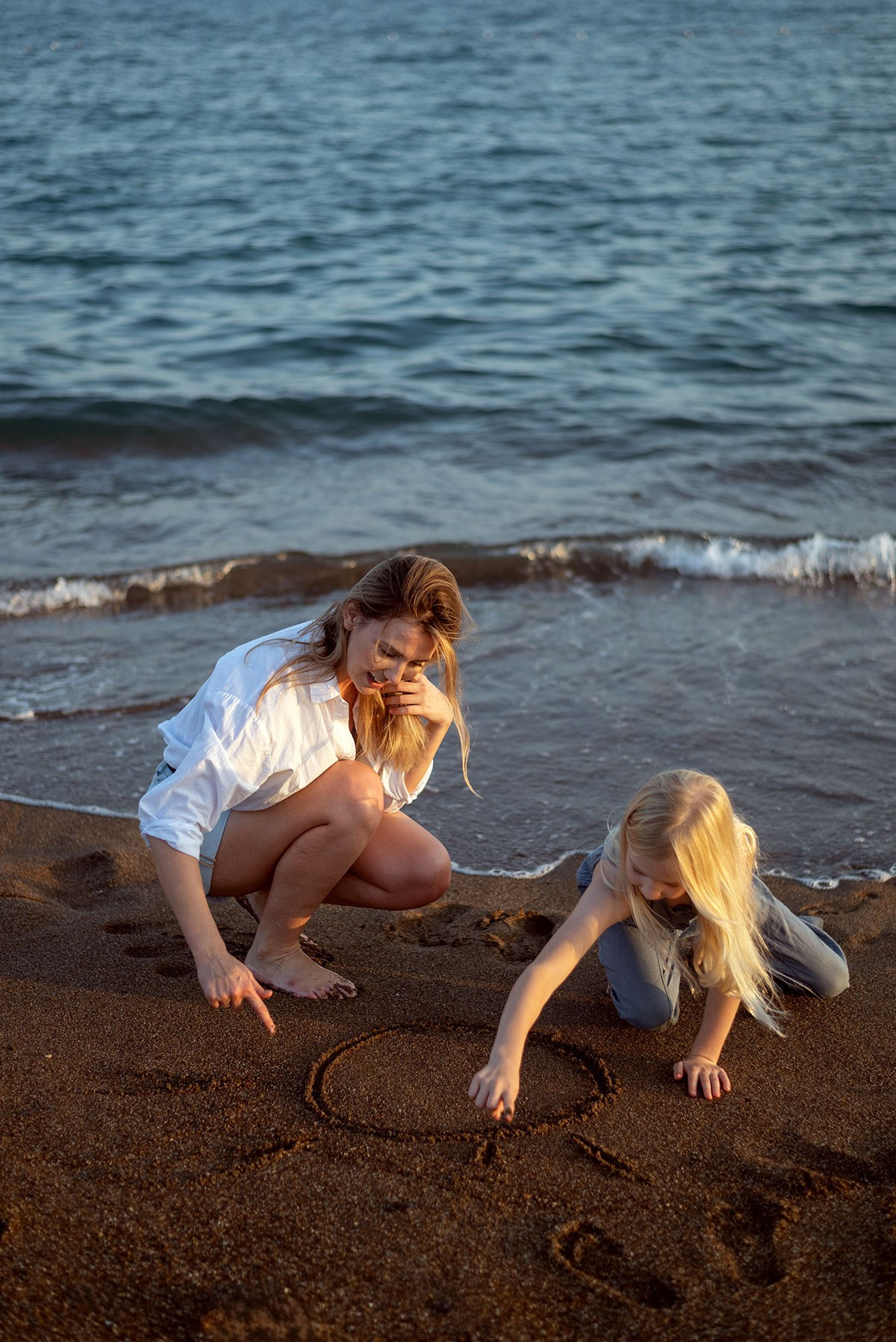 Семейная фотосессия на море. Фотограф Анталия, Кемер, Белек, Сиде Дарья Кая