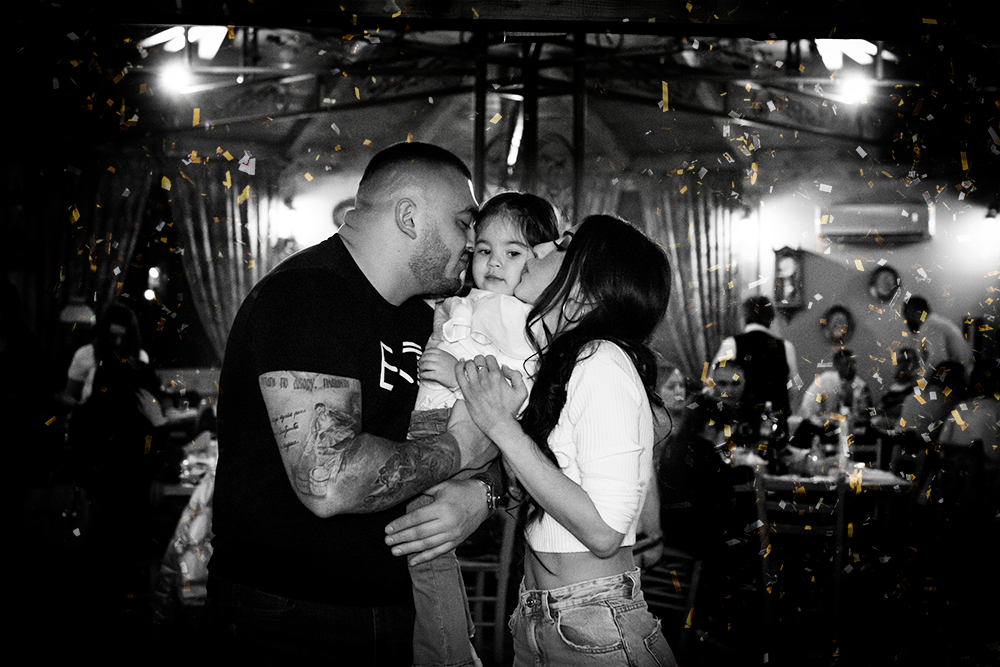 Porodična fotografija proslave drugog rođendana