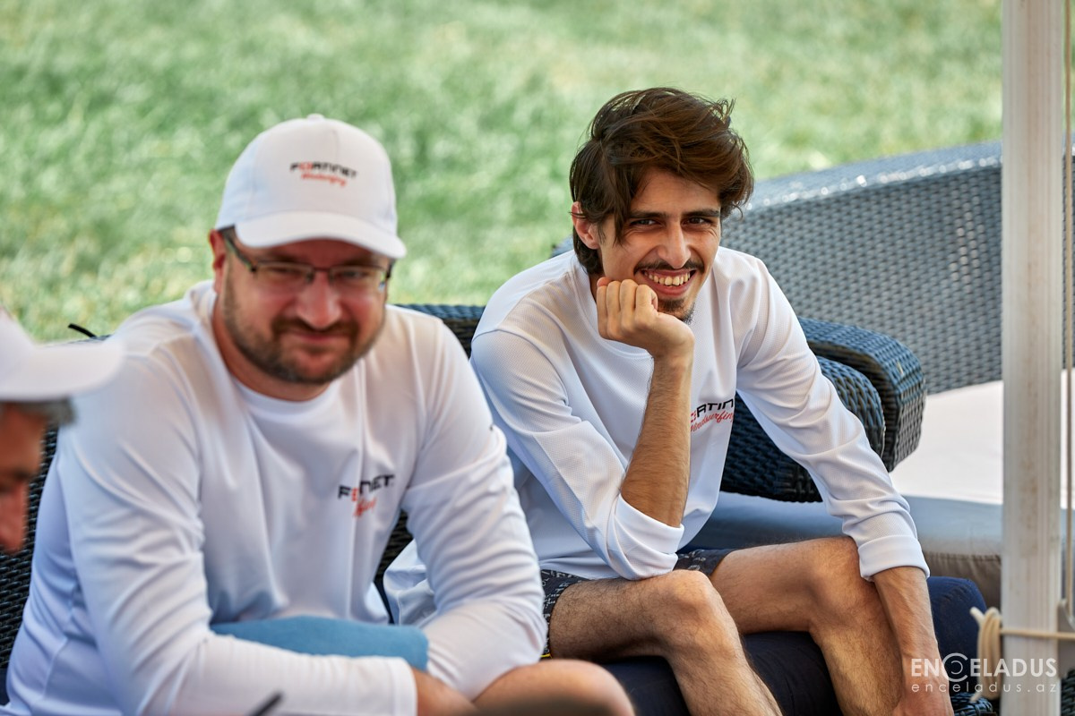 Team buildings. Photographer in Baku Kamran Enceladus