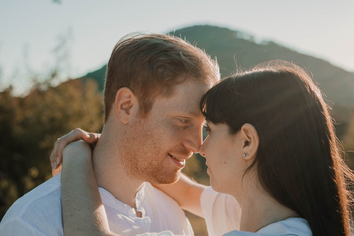 Laura e Daniele storia d’amore sui colli Euganei Italia. Lorenzo Mazzega Wedding | Milan Wedding Photographer | Fashion & Editorial Style