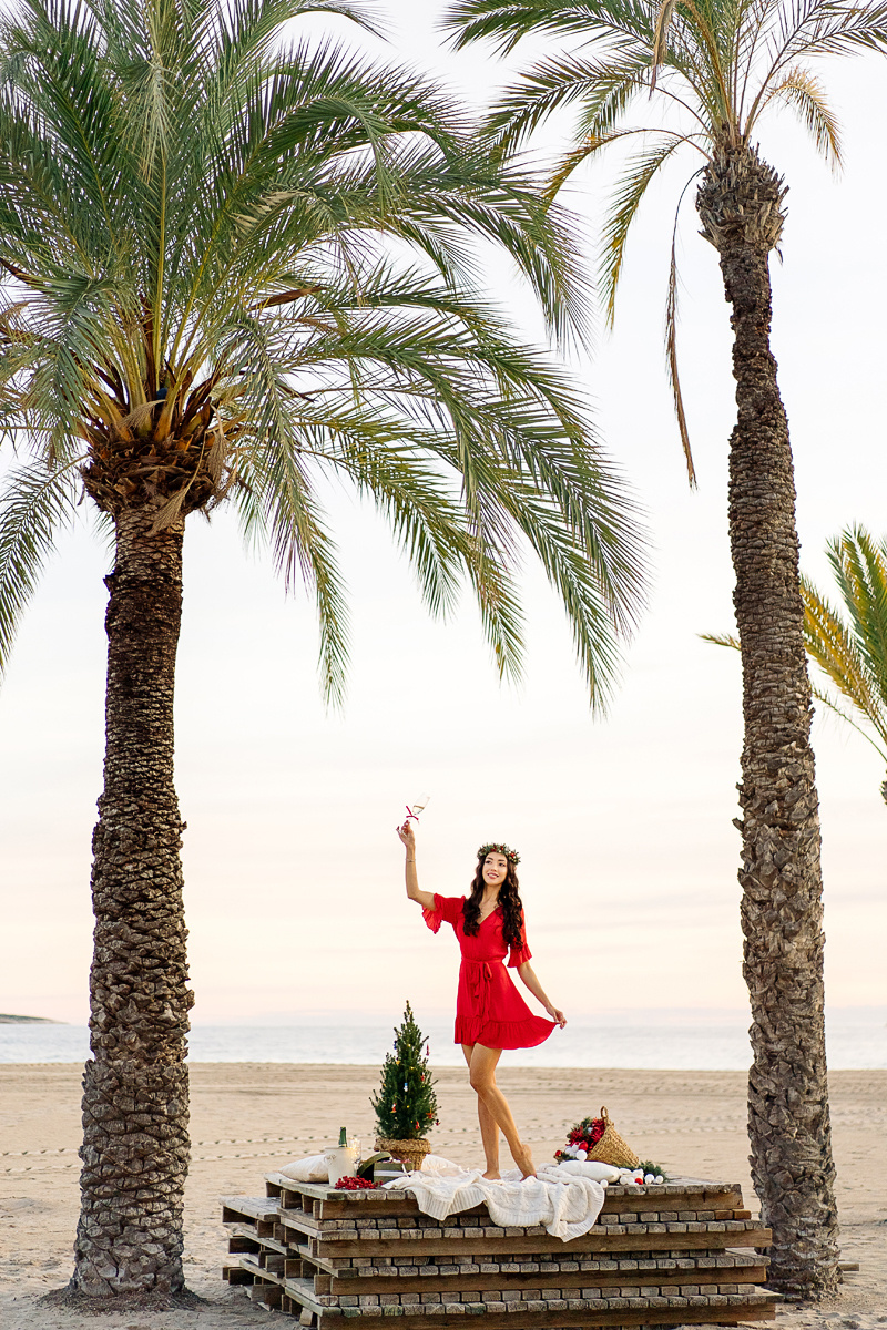 Новогодние фотосессии на пляже в Испании. Фотограф и визажист Анастасия Гусарова