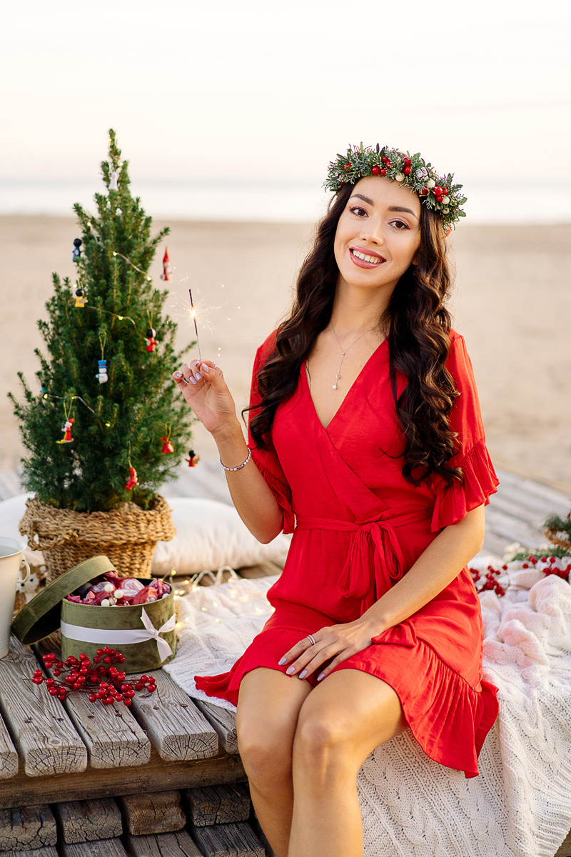 Новогодние фотосессии на пляже в Испании. Фотограф и визажист Анастасия Гусарова