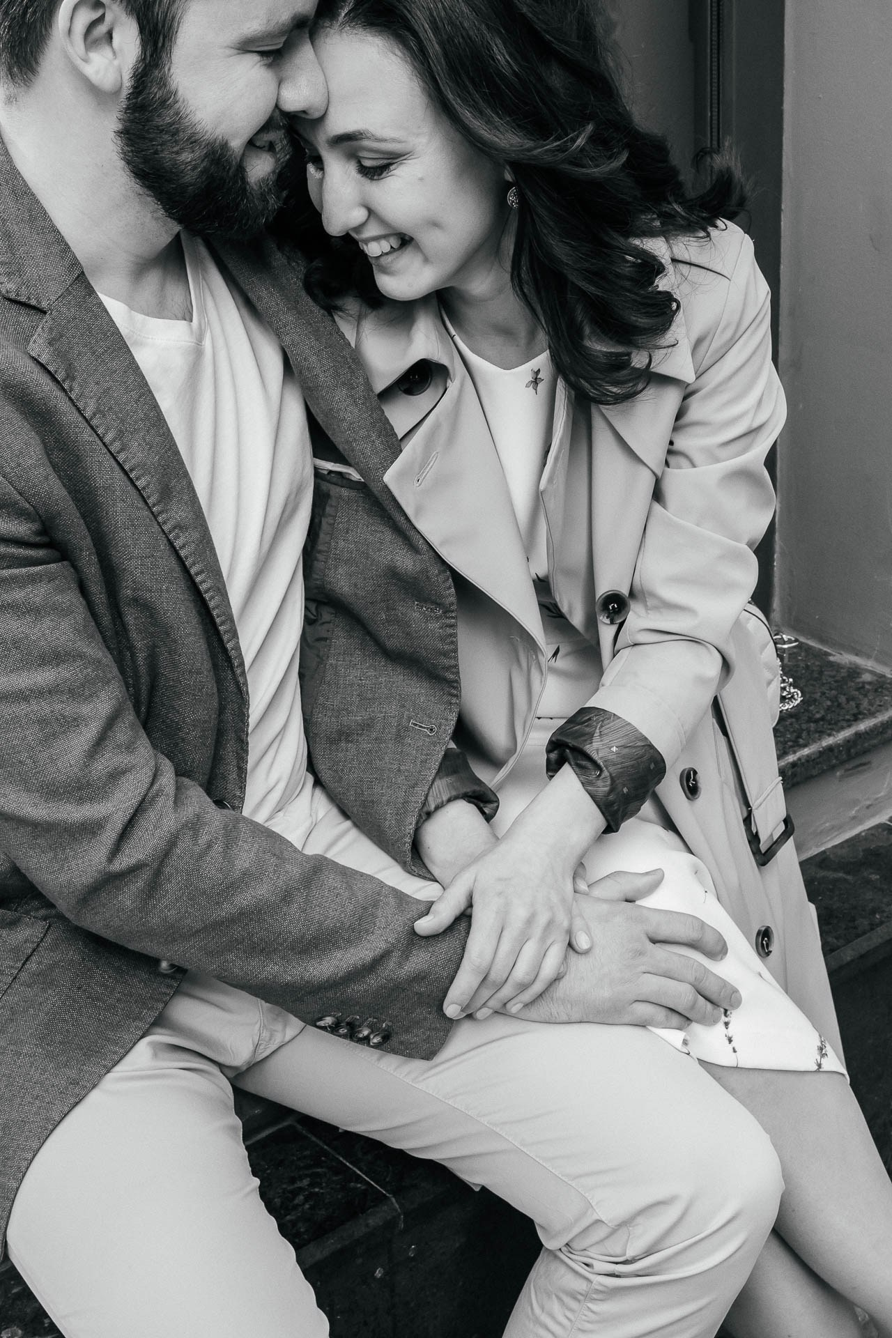 Downtown Toronto engagement photography with skyline Ksenia and Artem.