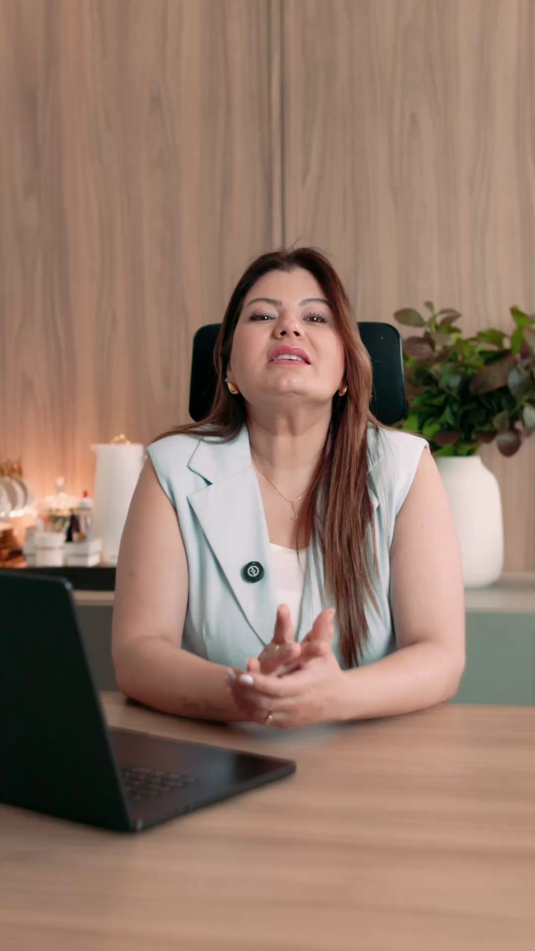 JUSSARA MADEIRA. ESTUDIO DOZE