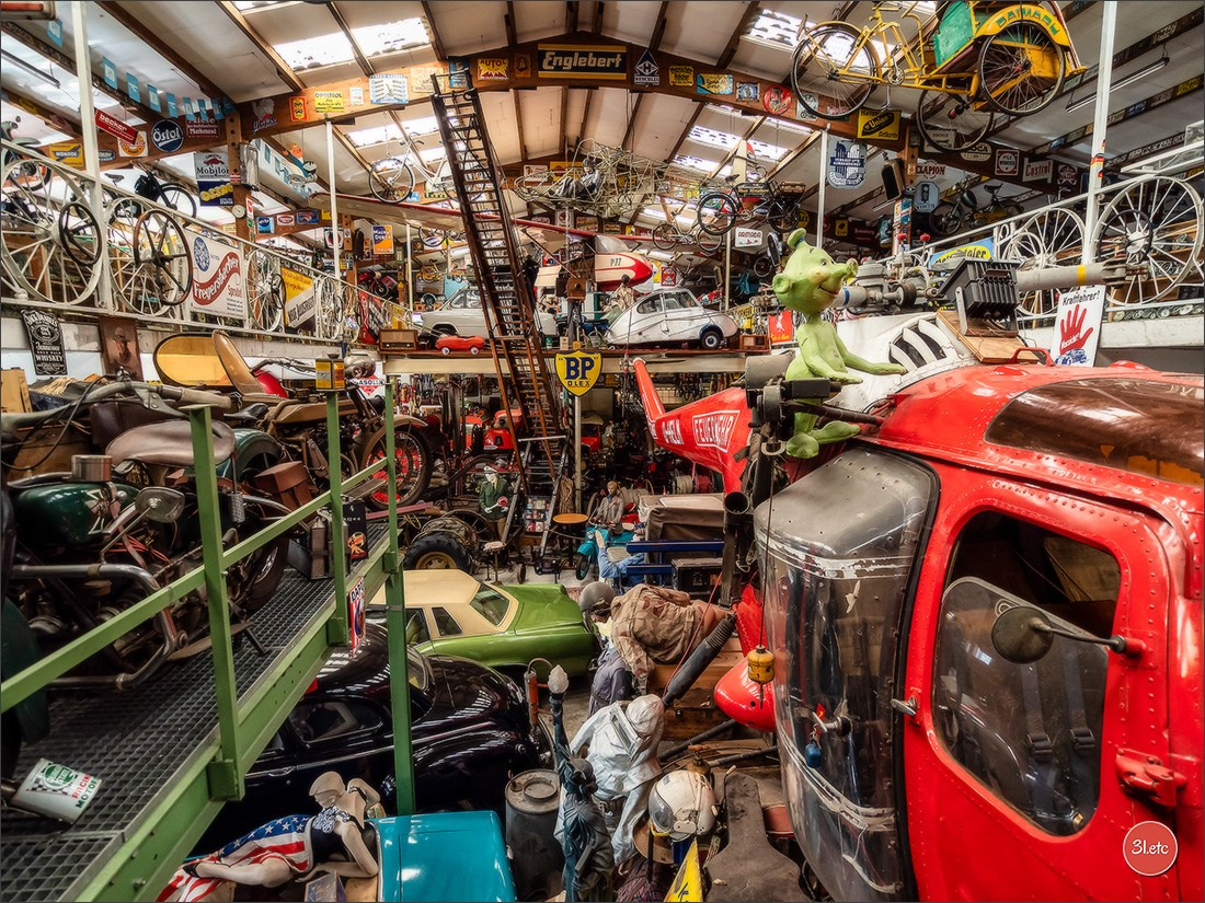 Удивительное место - частный музей старинного хлама - Fahrzeugmuseum. Photographe à Strasbourg | Portraits, Studio, Enfants, Événements