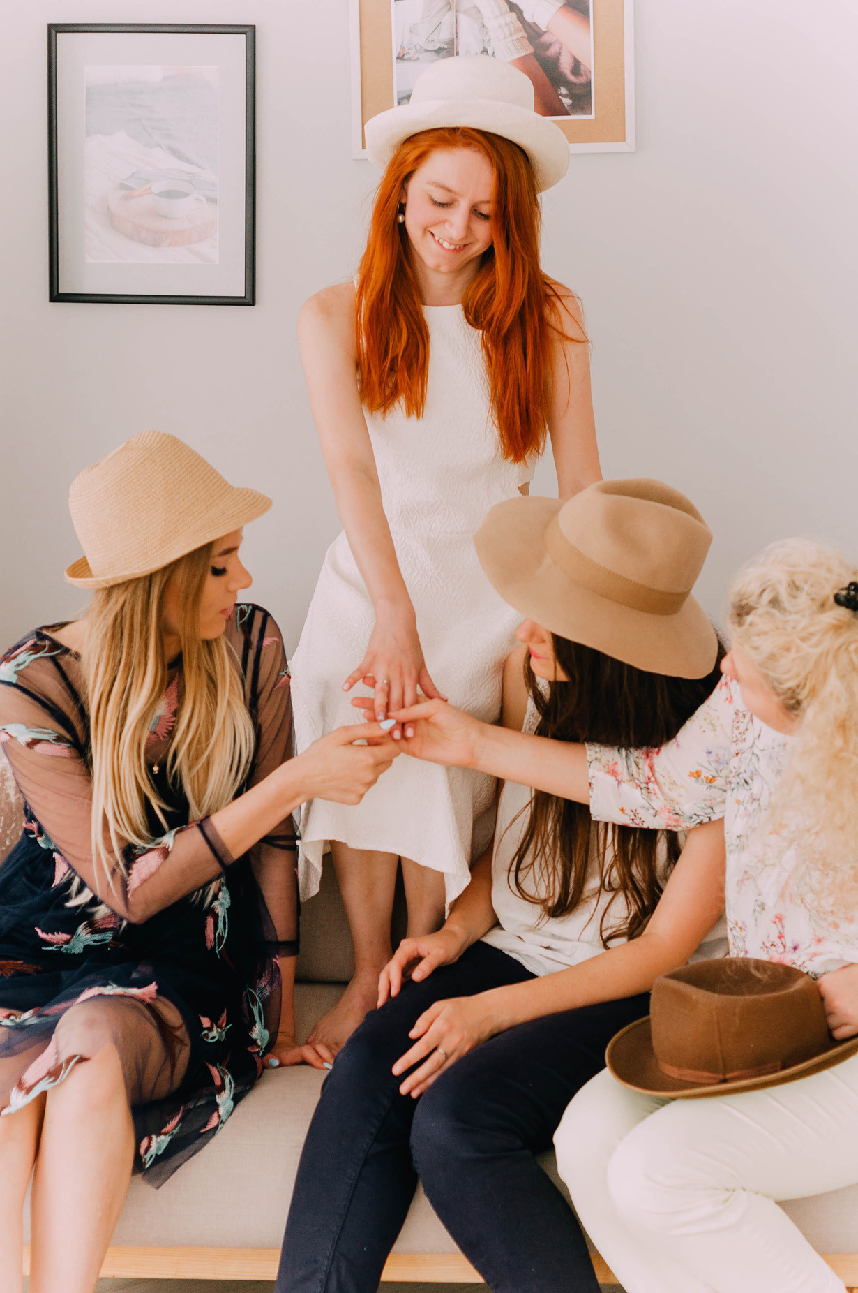 Hen party studio photoshoot. Photographe à Rouen, France
