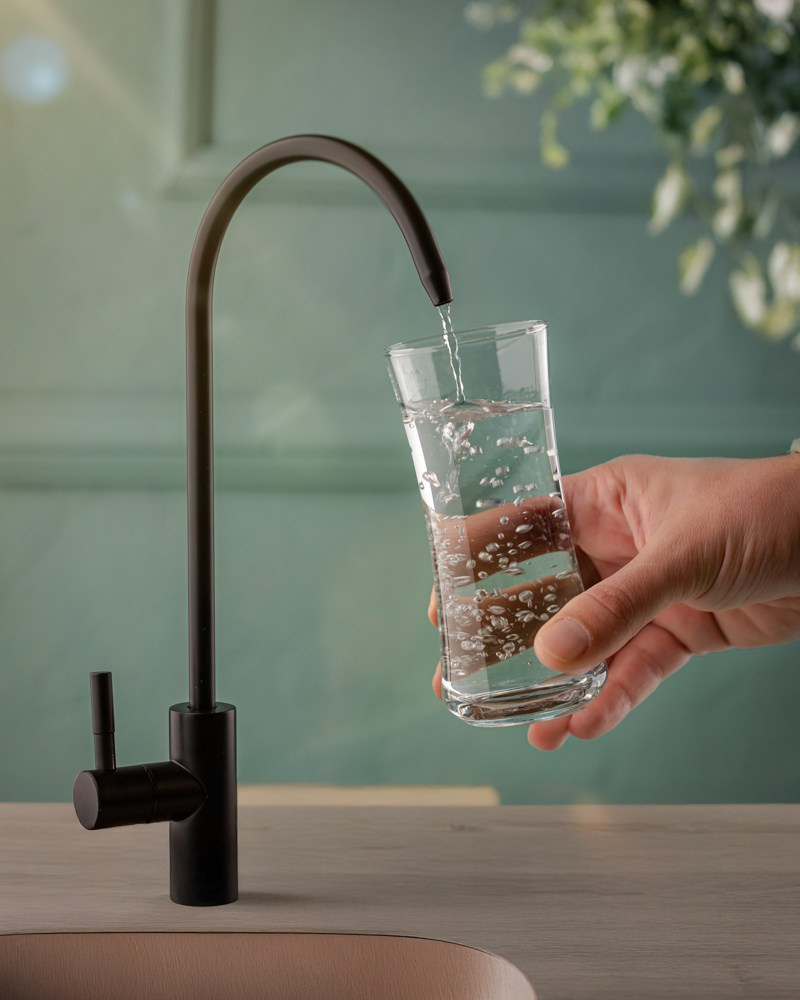 В Азербайджане вы можете подробно ознакомиться с профессиональным фото-портфолио фуд и предметного фотографа Сулейманлы Сулеймана. Здесь представлены качественные фуд-съемки и предметные фотографии для рекламы, меню, e-commerce и продвижения брендов.