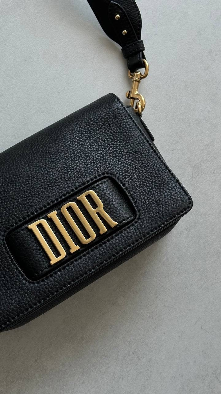 Dior. Resale store. Second hand brands store in israel