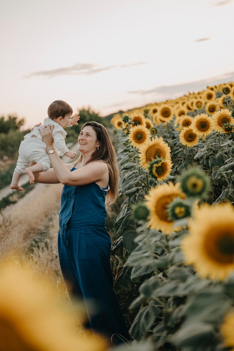 Jelena Milos Dunja i Mila / porodicno fotografisanje. Deciji i porodicni fotograf u Beogradu Oksana Skendzic